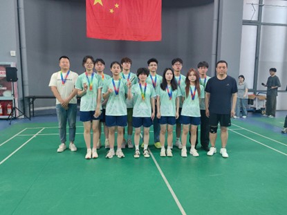 我院勇夺&ldquo;自强杯&rdquo;羽毛球团体赛冠军